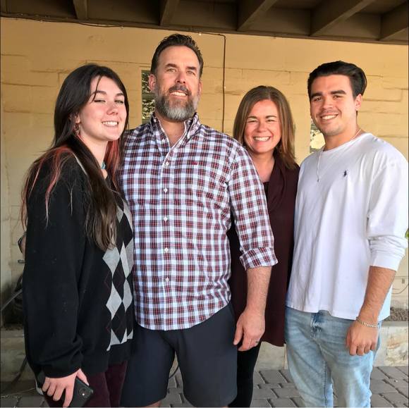 Meet your Posher, Shawn - Picture 1 of 1